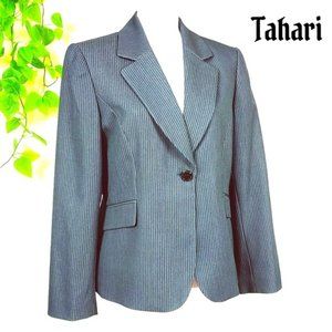 EUC Tahari Dark Grey Striped Blazer 12P‎